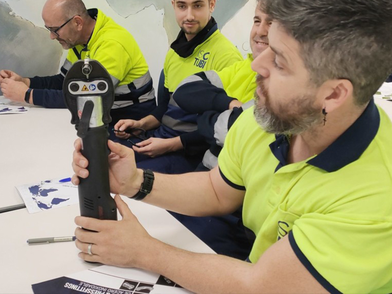 我们所有中心的技术研讨会